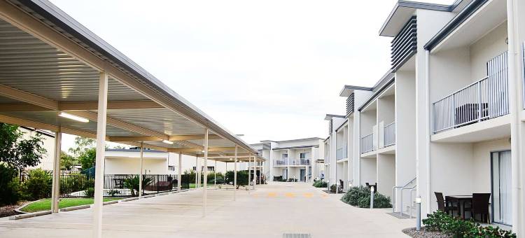 米德尔芒特盛橡套房酒店(Oaks Middlemount Suites)图片