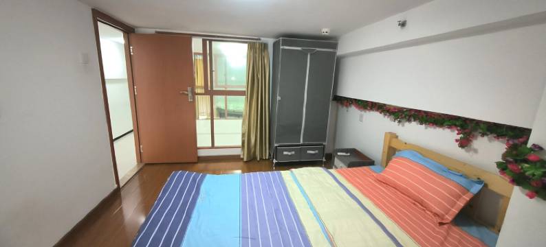 盈满民宿(常东路分店)图片