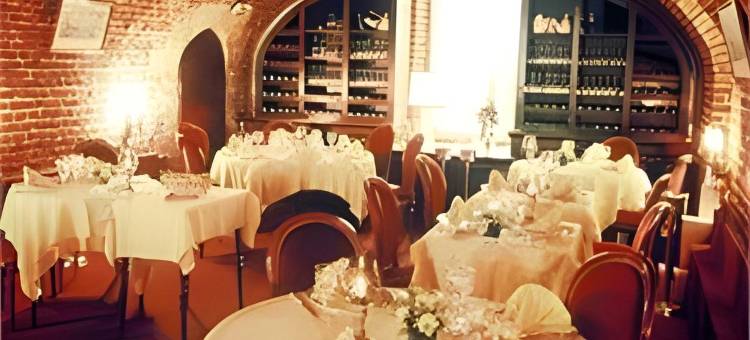 莫特费内隆城堡酒店(Château de La Motte Fenelon)图片