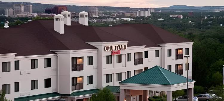 科罗拉多斯普林斯南万怡酒店(Courtyard Colorado Springs South)图片