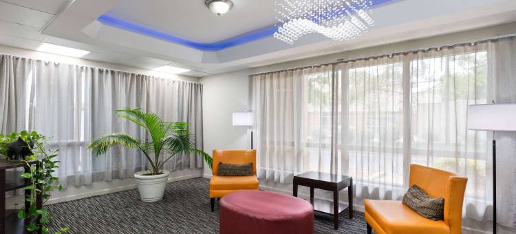 克拉克斯维尔北戴斯酒店(Days Inn by Wyndham Clarksville North)图片