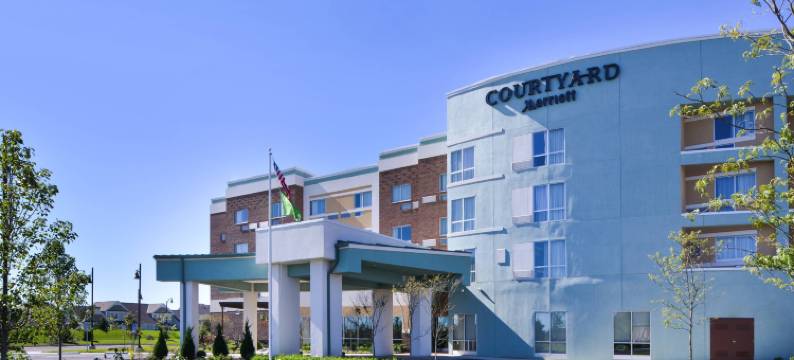 哥伦布格罗夫市万怡酒店(Courtyard Columbus Grove City)图片