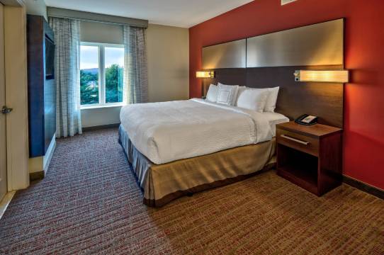 布莱克斯堡大学Residence Inn 酒店(Residence Inn Blacksburg-University)