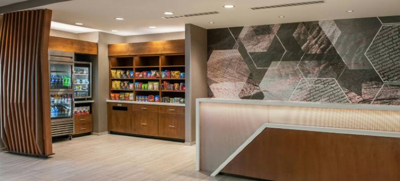 SpringHill Suites凤凰城西/埃文代尔酒店(SpringHill Suites Phoenix West/Avondale)图片