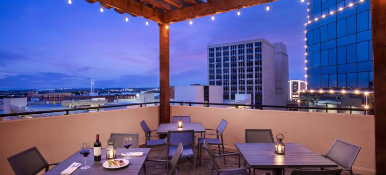 沃斯堡市中心希尔顿大使套房酒店(Embassy Suites by Hilton Fort Worth Downtown)图片