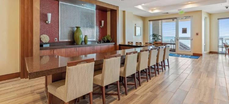 专属海滨三卧室公寓 – 您完美的海岸度假之选！(Exclusive Oceanfront 3-Bedroom Condo – Your Perfect Coastal Retreat!)图片