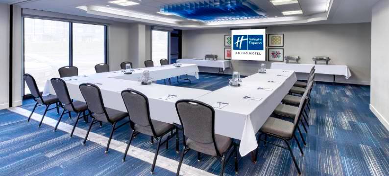 多伦多西南米西索加智选假日酒店及套房(Holiday Inn Express & Suites MISSISSAUGA-TORONTO SOUTHWEST by IHG)图片