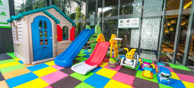 芝卡朗加巴贝克假日酒店(Holiday Inn CIKARANG JABABEKA by IHG)图片