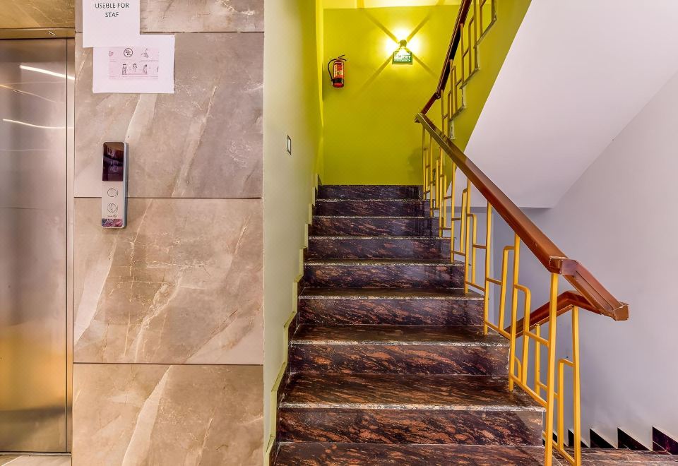 Hotel Green Leaf Hotel Overview