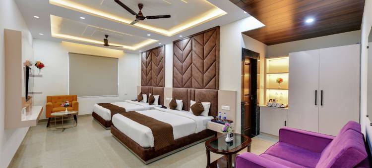 点击酒店纳拉亚纳(Click Hotel Narayana)图片