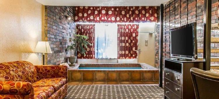 大学附近阿达品质酒店(Quality Inn Ada near University)图片