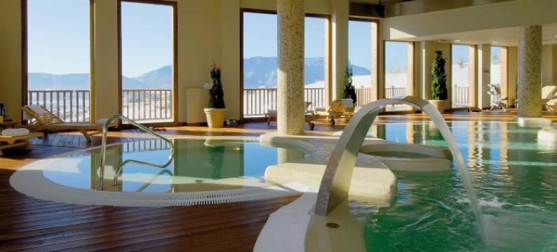 皇家巴达古雅斯 - 贾卡酒店及水疗(Hotel & Spa Real Badaguás Jaca)图片