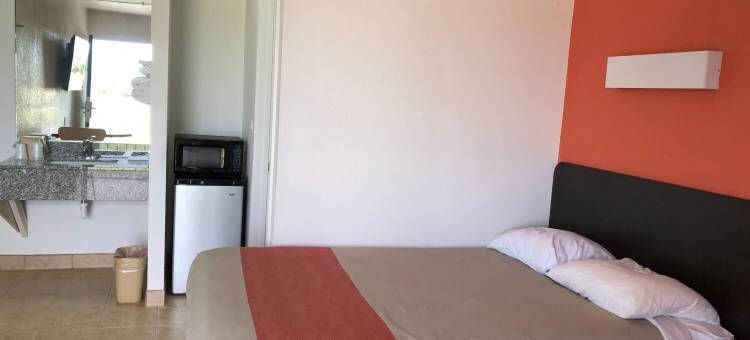 6克卢特汽车旅馆(Motel 6 Clute, TX)图片