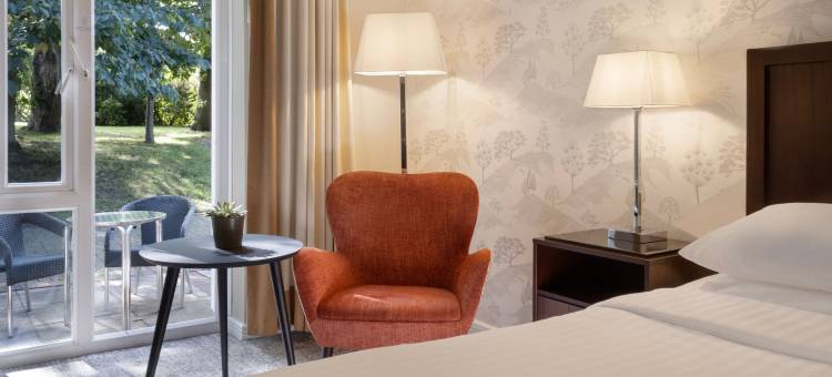 都铎公园乡村俱乐部万豪德尔塔酒店(Delta Hotels Tudor Park Country Club)图片