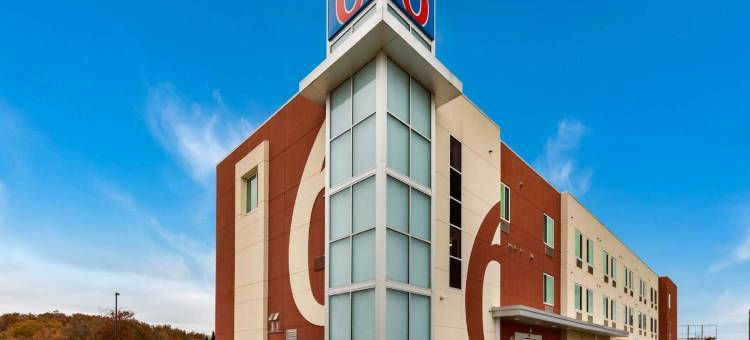 MO 帕普勒布拉夫 6 号汽车旅馆(Motel 6 Poplar Bluff, MO)图片