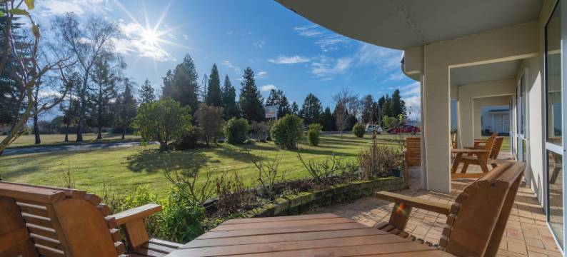 蒂阿诺公园地带汽车旅馆及公寓(Parklands Motel & Apartments Te Anau)图片