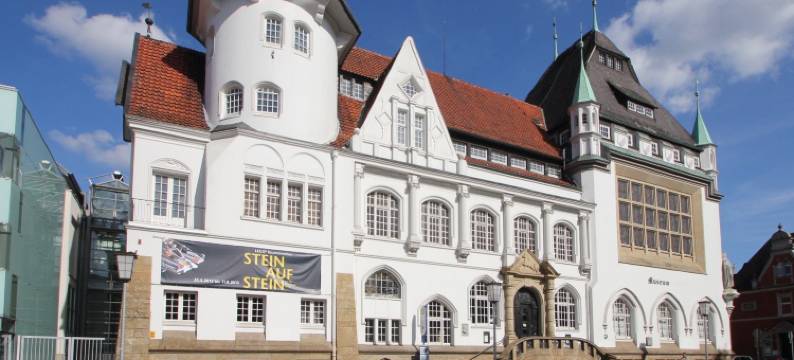 瑟勒海德柯尼格酒店(Heidekönig Hotel Celle)图片