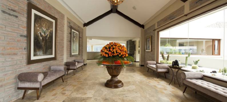 梅迪纳湖酒店(Hotel Medina Del Lago)图片