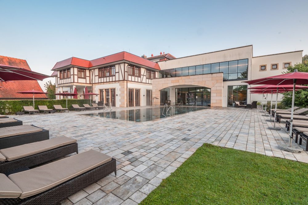 Wald & Schlosshotel Friedrichsruhe Over view