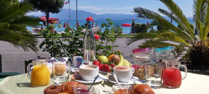 里维埃拉酒店(Hotel Riviera)图片