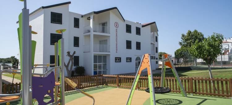 梅诺卡卡拉布拉内斯皮埃尔假日酒店式公寓(Pierre & Vacances Menorca Cala Blanes)图片