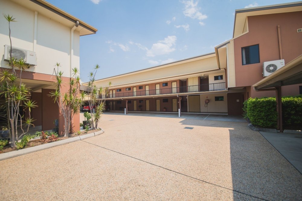 Rocky Resort Motor Inn Over view