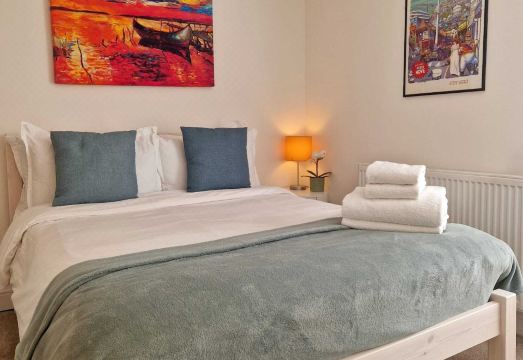 Upper Rock Brighton - Guest House Hotel Overview