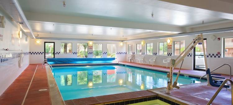 锡达小屋汽车旅馆(Glenwood Springs Cedar Lodge)图片