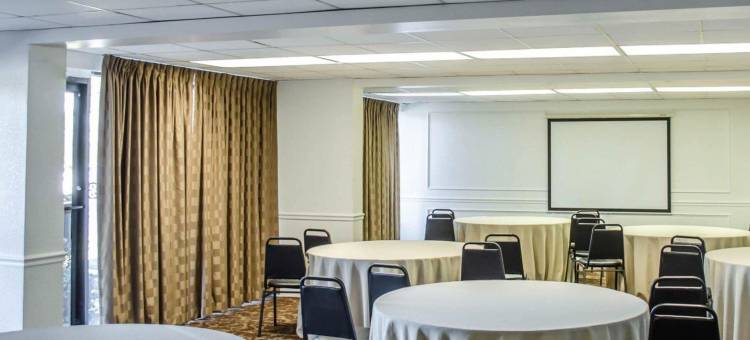 品质酒店及套房-彭萨科拉湾景(Quality Inn & Suites Pensacola Bayview)图片