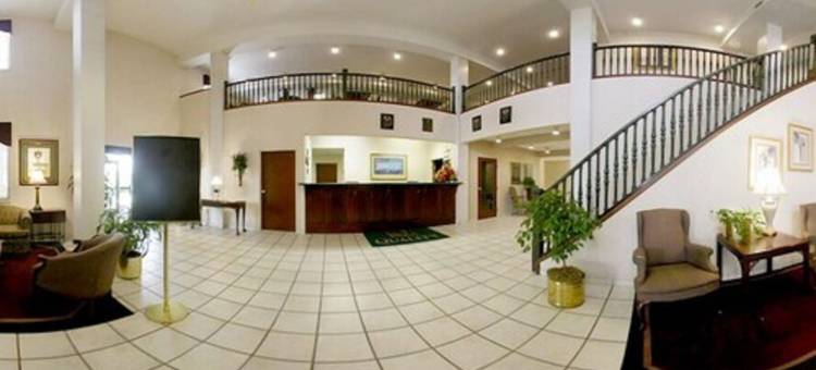 希科利温德姆戴斯套房酒店(Days Inn & Suites by Wyndham Hickory)图片