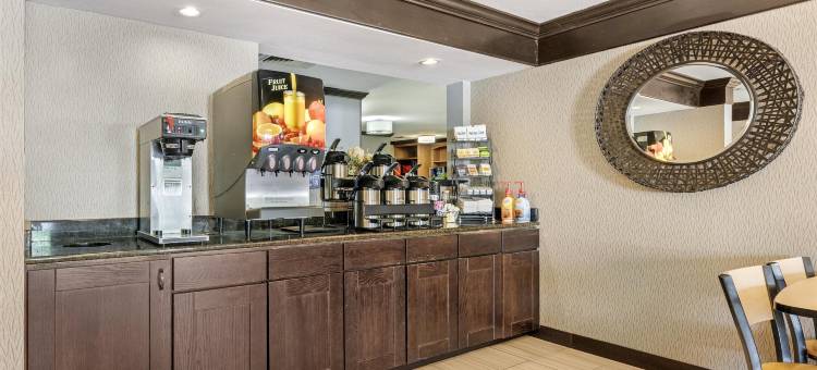 黑山贝斯特韦斯特酒店(Best Western Black Hills Lodge)图片