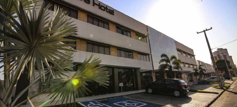 特雷西纳阿尔法酒店(Alfa Hotel Teresina)图片