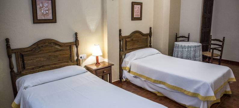 瓦尔德皮纳雷斯霍斯佩迪姆酒店(Hospedium Hotel Val de Pinares)图片