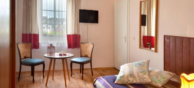 普切勒-盖瑟霍夫德意志阿德勒饭店(Gasthof Deutscher Adler Und Hotel Puchtler)图片