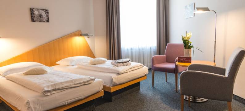 法衡巴高尔夫酒店(Golfhotel Fahrenbach)图片