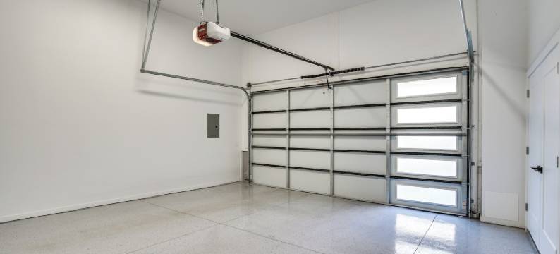 带阳台的现代化普罗沃市中心联排别墅！(Modern Downtown Provo Townhome w/ Balcony!)图片