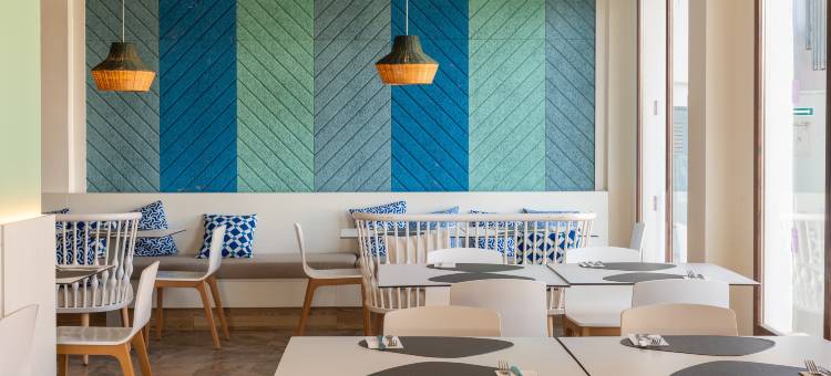 伊维萨圣欧拉利亚莱昂纳多皇家酒店(Leonardo Royal Hotel Ibiza Santa Eulalia)图片