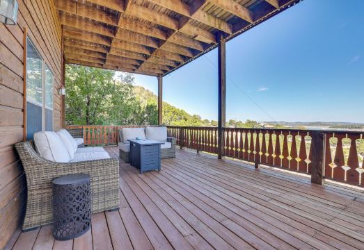 Scenic Canyon Lake Vacation Home Near Boat Ramp! Hotel Overview