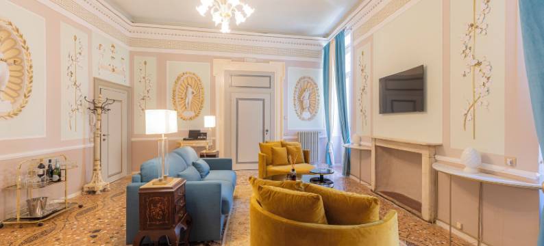 卡莫齐尼宫雷亚尔迪套房(Corte Realdi - Palazzo Camozzini)图片