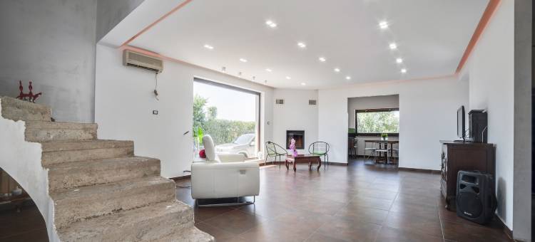 尼索里亚私人泳池度假别墅(Villa in Nissoria with Private Pool)图片