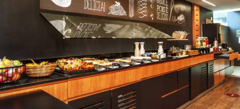 宜必思贝洛奥里藏特萨瓦西酒店(Ibis Belo Horizonte Savassi)图片