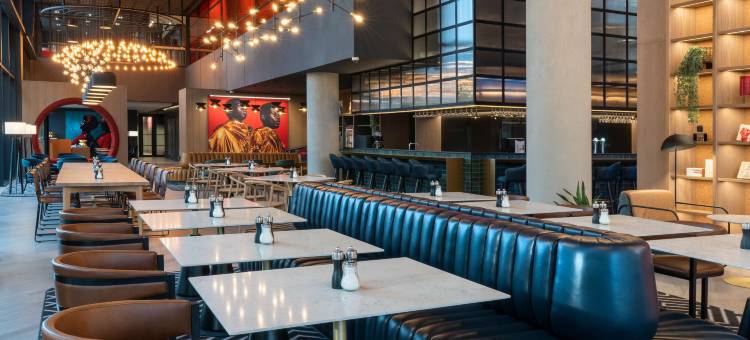 约翰内斯堡罗斯班克丽芮酒店(Radisson Red Johannesburg, Rosebank)图片