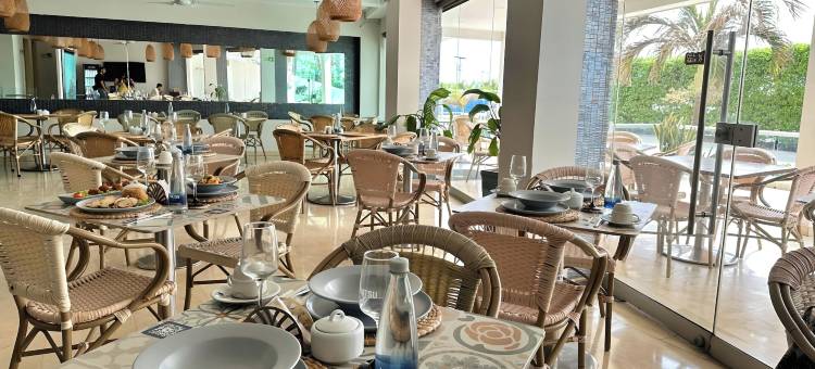 海滨夏日酒店(Hotel Summer Frente Al Mar)图片