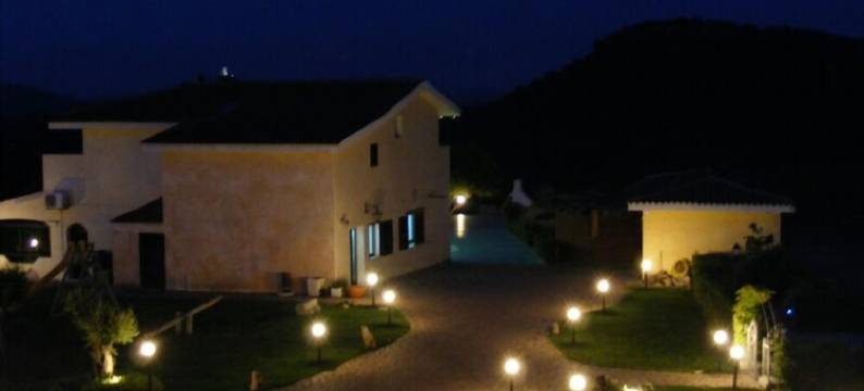 苏弗奥农庄酒店(Tenuta Su Vrau)图片