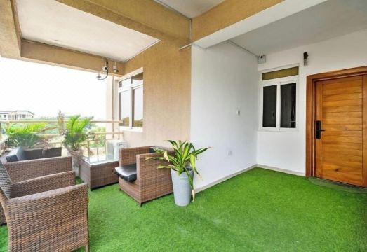 2 Streams Shortlet Apartment Hotel Overview