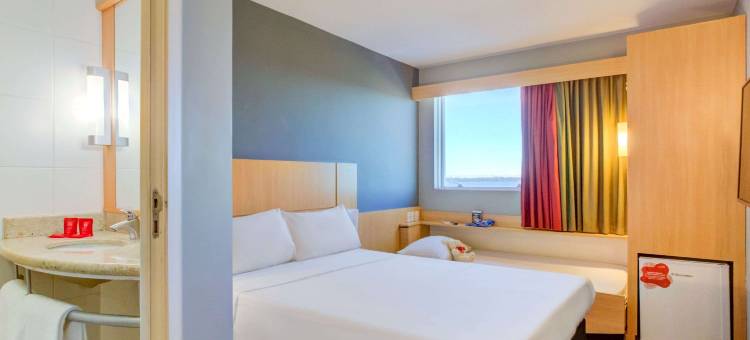 宜必思维多利亚坎布里海滩酒店(ibis Vitoria Praia de Camburi)图片