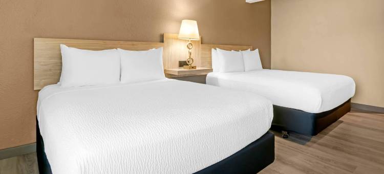 费尔威酒店及套房(Fairway Inn & Suites)图片