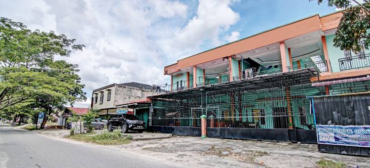 Hotel O 彭吉纳潘沙菲拉酒店，靠近穆斯塔明多柏迈1号住宅区(Hotel O Penginapan Syafira Near Perumahan Mustamindo Permai 1)图片