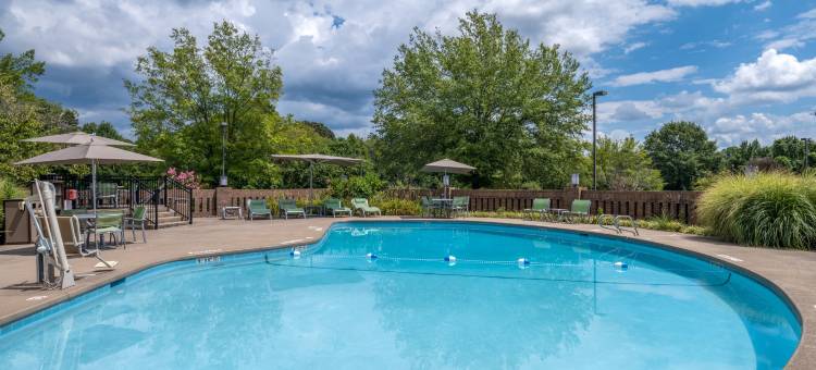 格林斯伯勒体育馆假日酒店(Holiday Inn GREENSBORO COLISEUM by IHG)图片