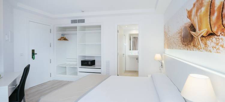 THB玛丽亚伊莎贝尔住宿-限成人(THB Maria Isabel - Adults Only)图片